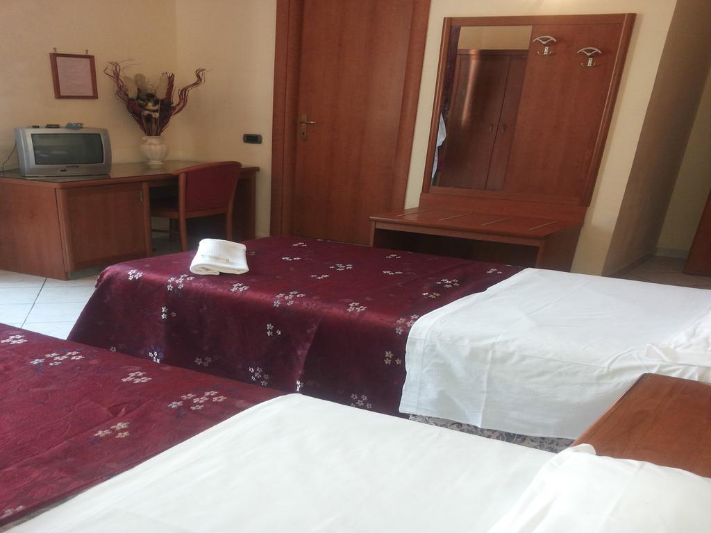 B&B Starlight Рим Екстериор снимка
