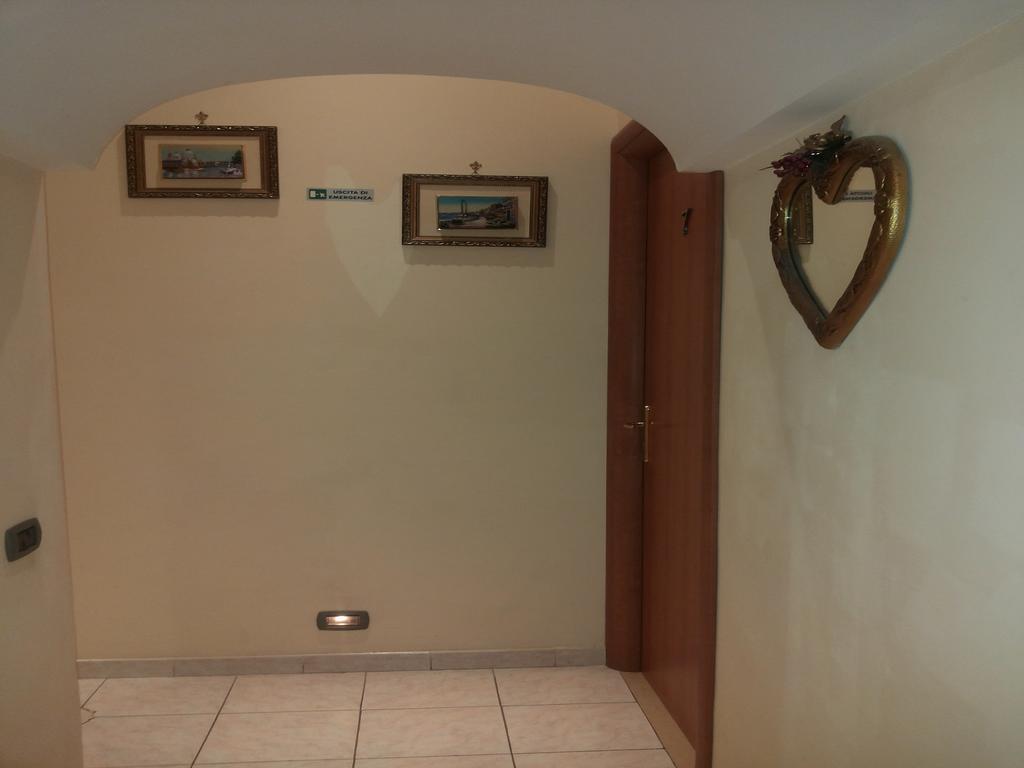 B&B Starlight Рим Екстериор снимка