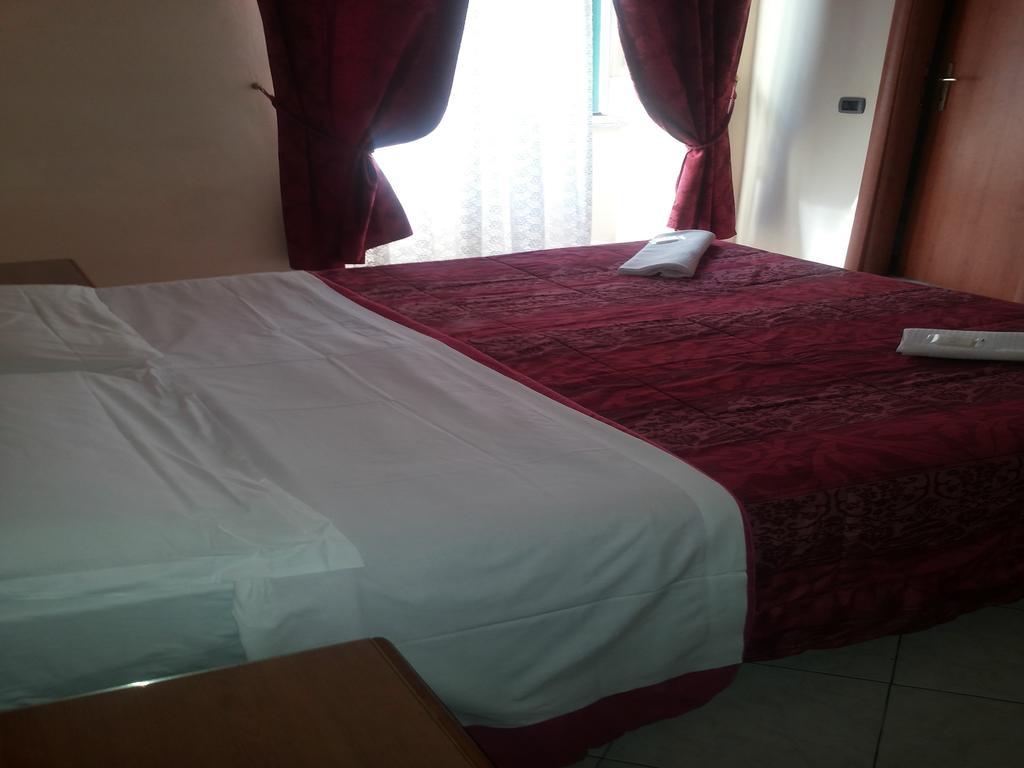 B&B Starlight Рим Екстериор снимка