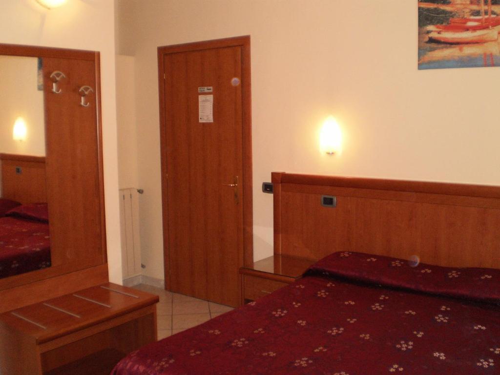 B&B Starlight Рим Екстериор снимка